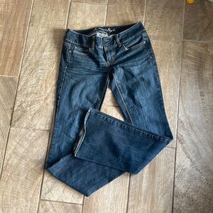 American eagle stretch artist jeans. Size 4.